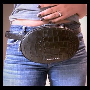 New Michael Kors belt bag
